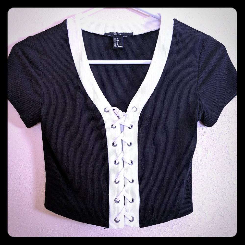 Black and white crop top